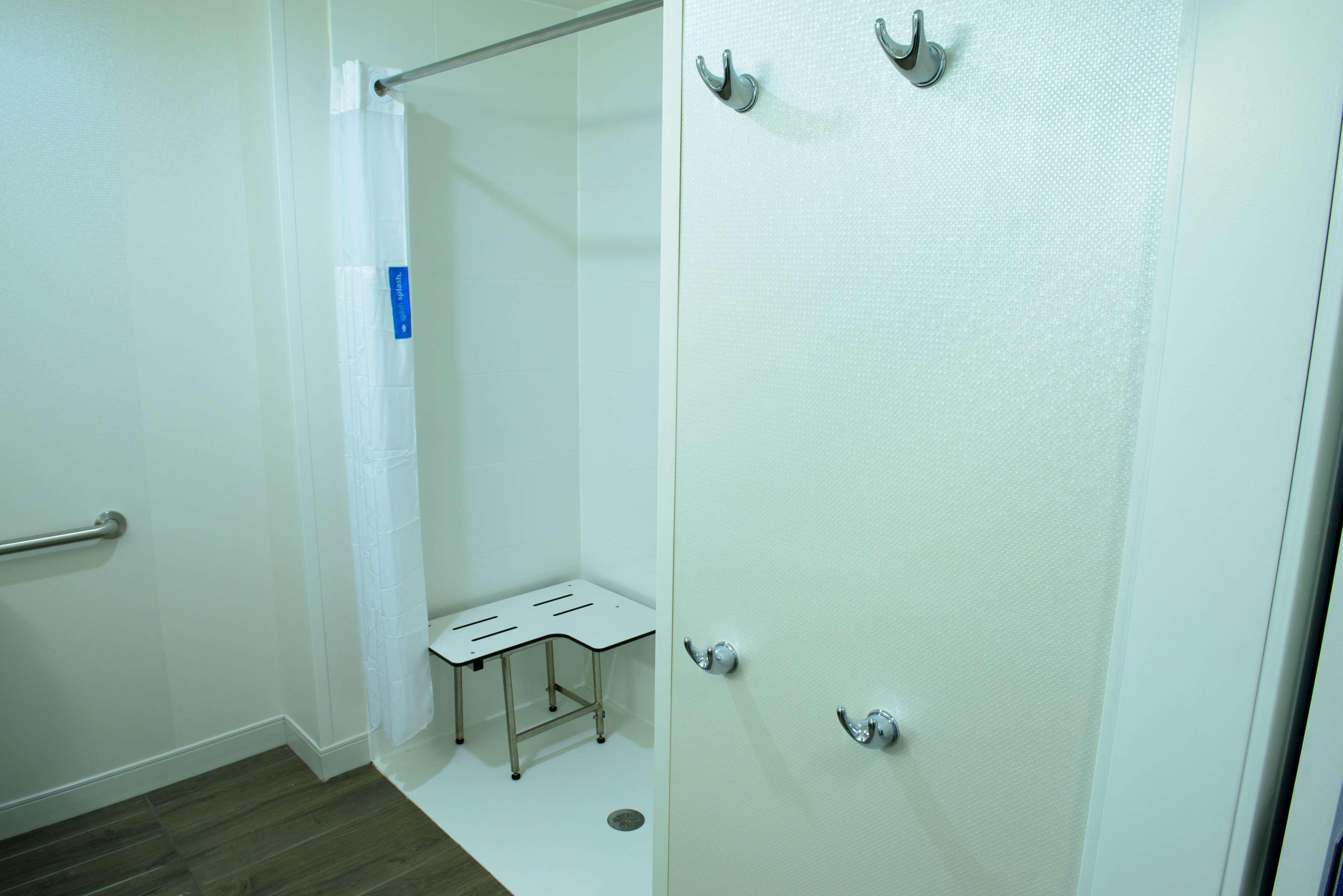 Hampton Inn & Suites Бей-Сити Экстерьер фото