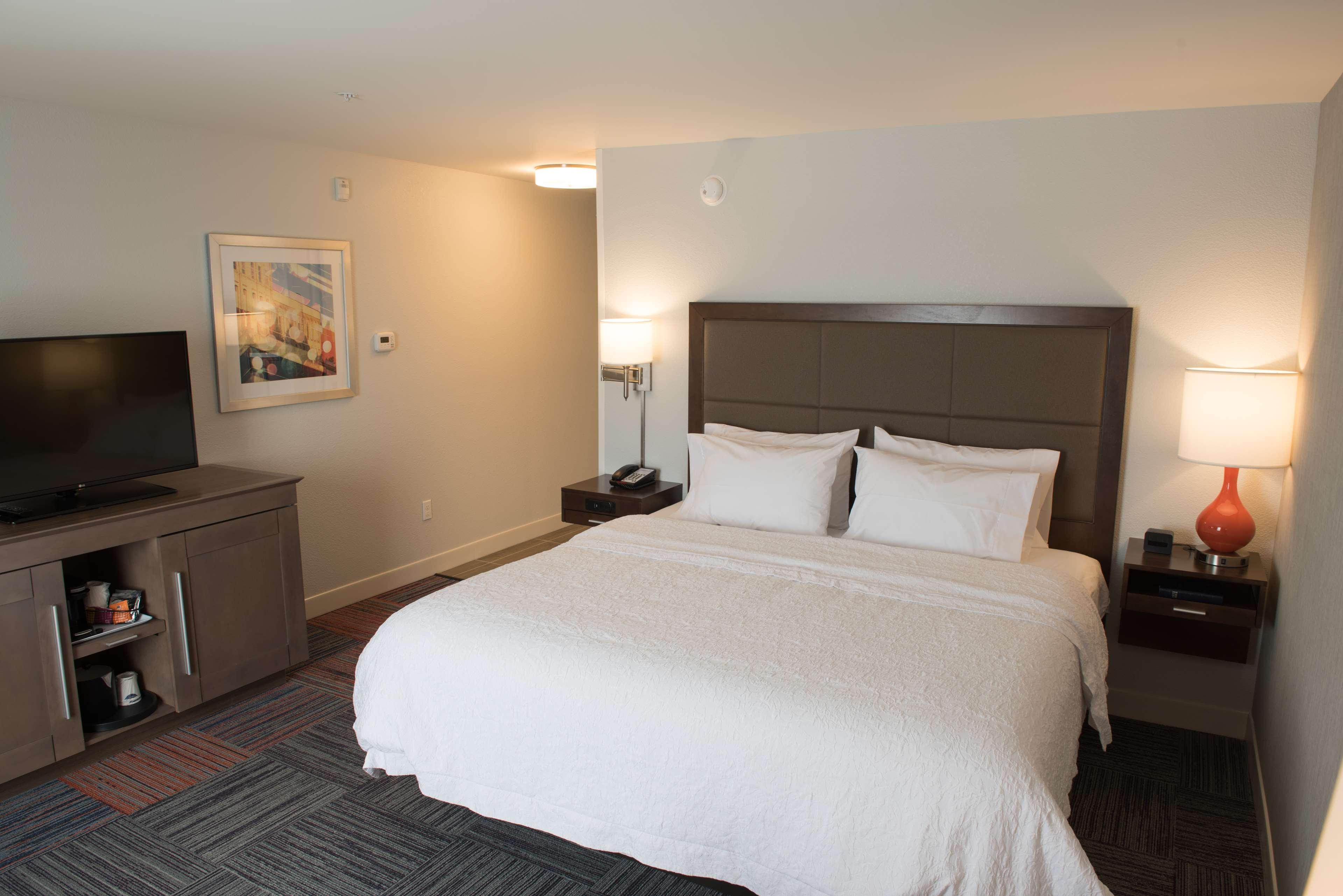 Hampton Inn & Suites Бей-Сити Экстерьер фото