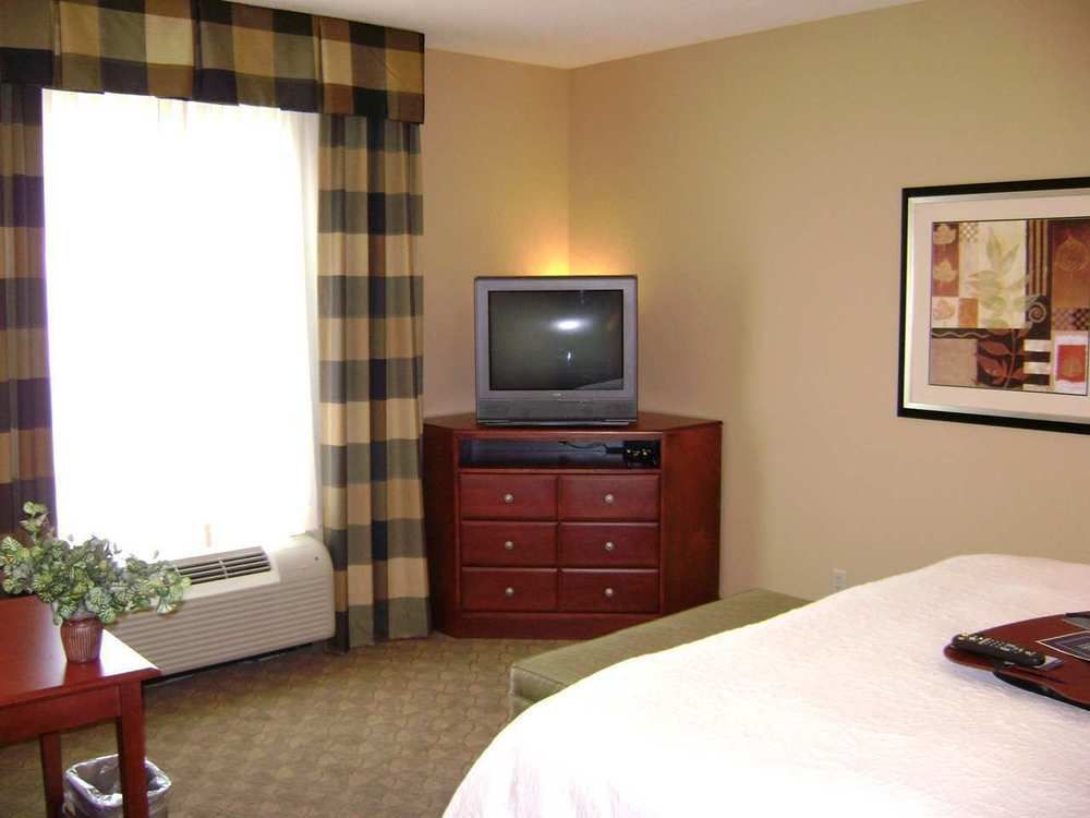 Hampton Inn & Suites Бей-Сити Экстерьер фото
